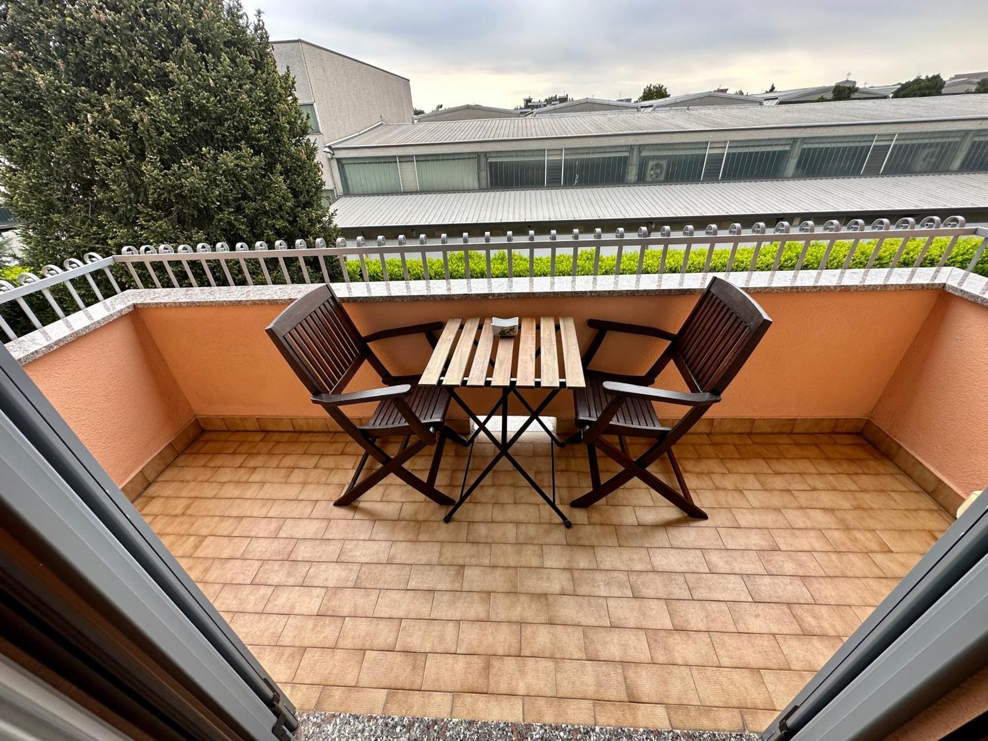 Villa 3 Cassano dʼAdda Exteriör bild